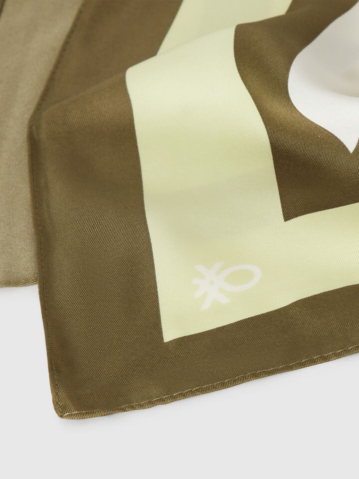 SQUARE SCARF Women image number 4